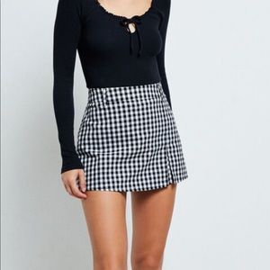 La Hearts black gingham skort worn once size sm